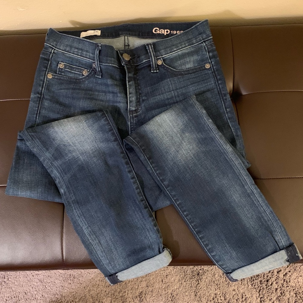 GAP Girlfriend Jeans - Picture 4 of 7